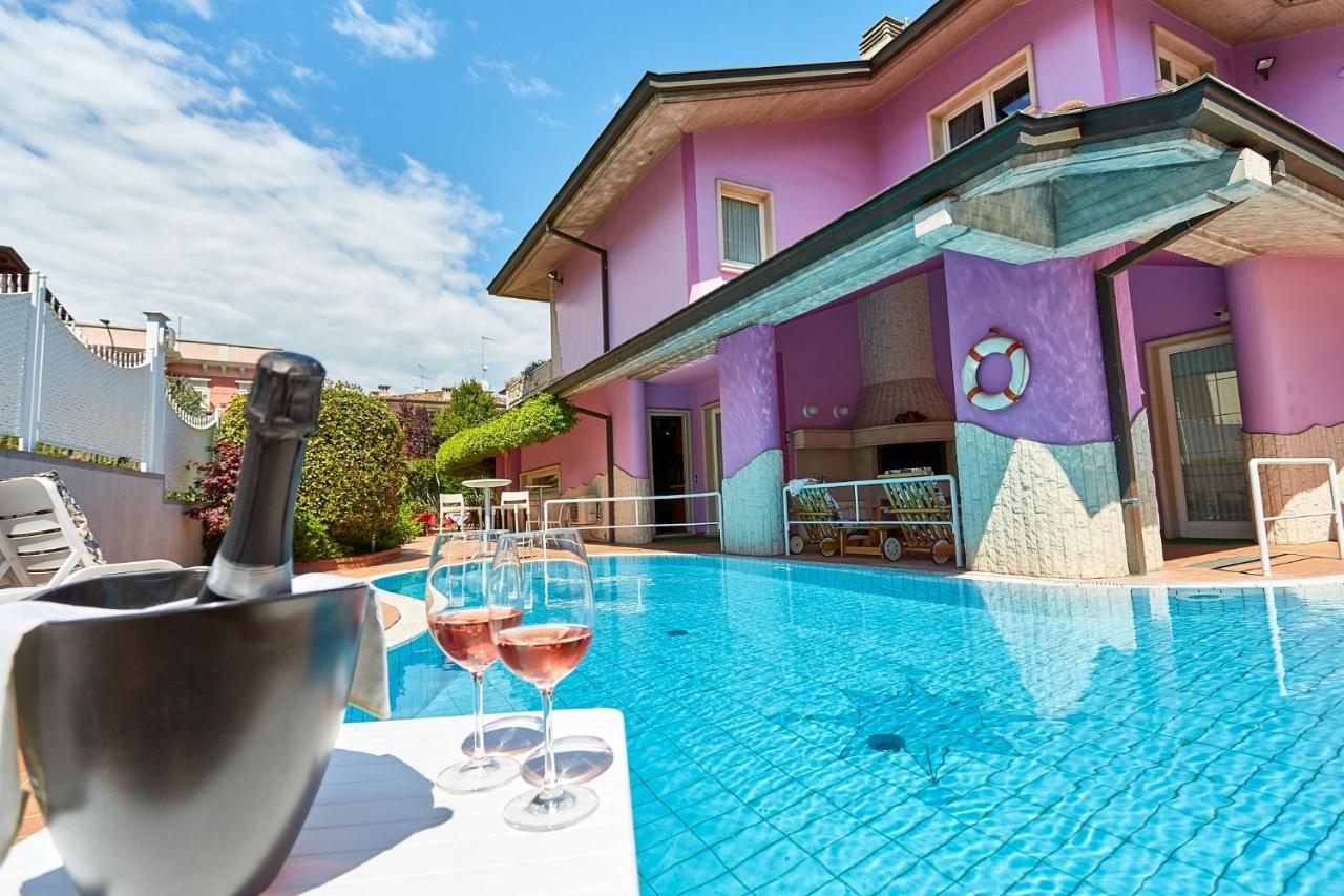 Hotel Villa Lilla ديسينسانو ديل غاردا المظهر الخارجي الصورة